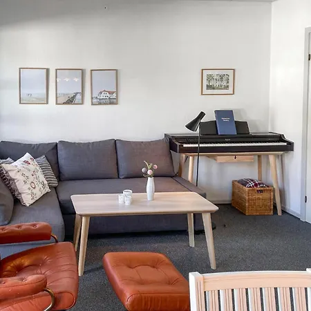 2 Bedroom Awesome In *